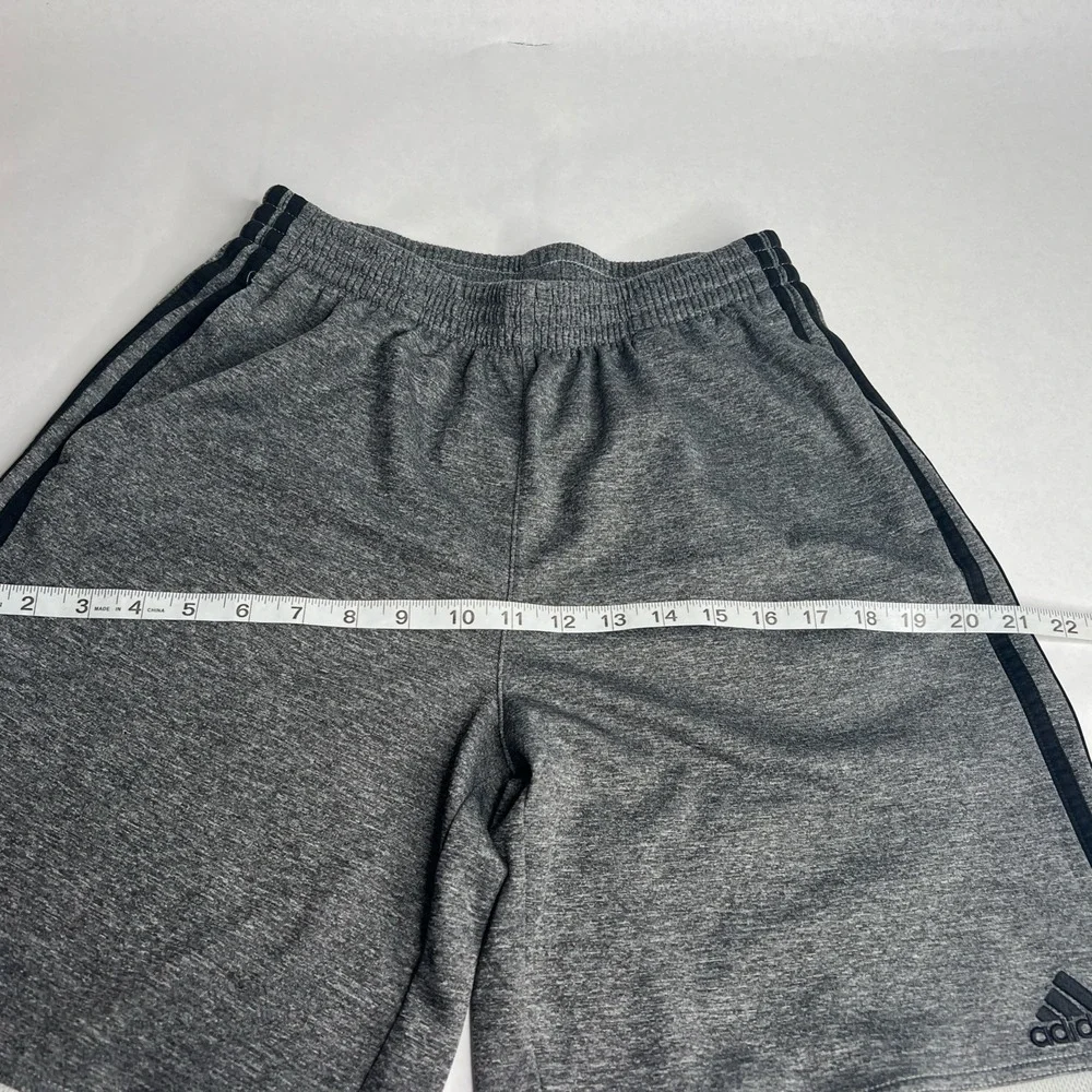 Adidas Youth Boys Athletic Shorts Size XL 18 Gray Heather Drawstring Pockets EUC